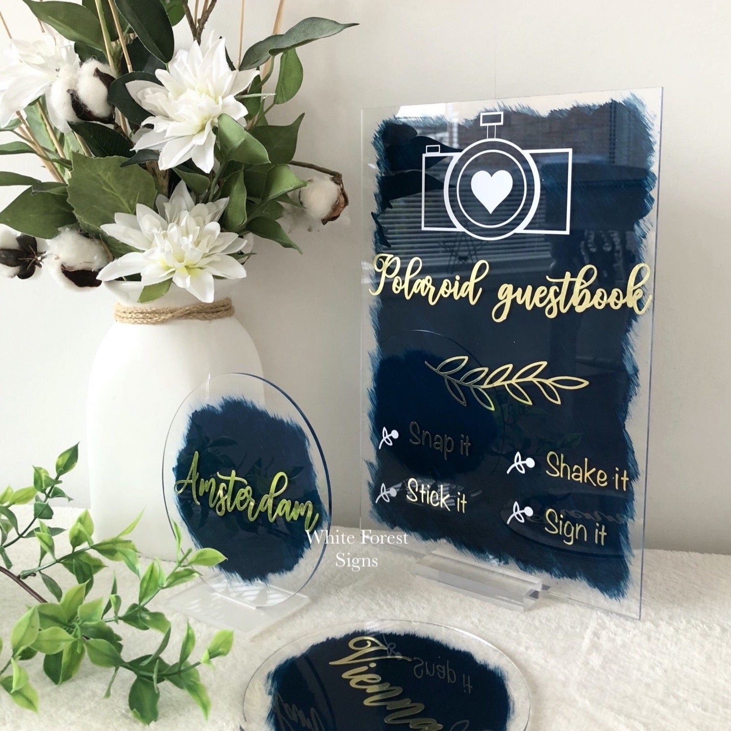 Polaroid guest book sign – White Forest Signs
